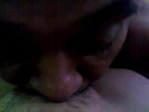 Bidiyon fim ɗin sexy na india yana nuna aunty aunty 1086