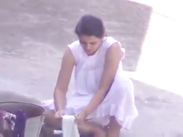 Kyakkyawan bangalore bp yarinya mai sexy panty rosa nawa