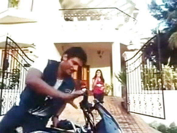 Saurayi desi aunty ta lalatar da desi boy mai lalata da fim hd