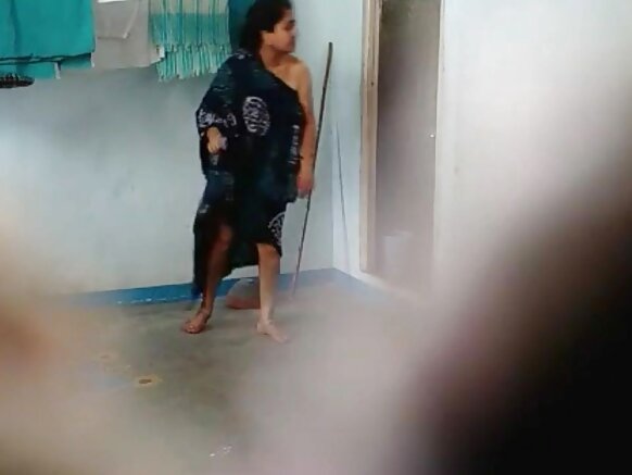 Aunty sunita full sexy in hausa 5