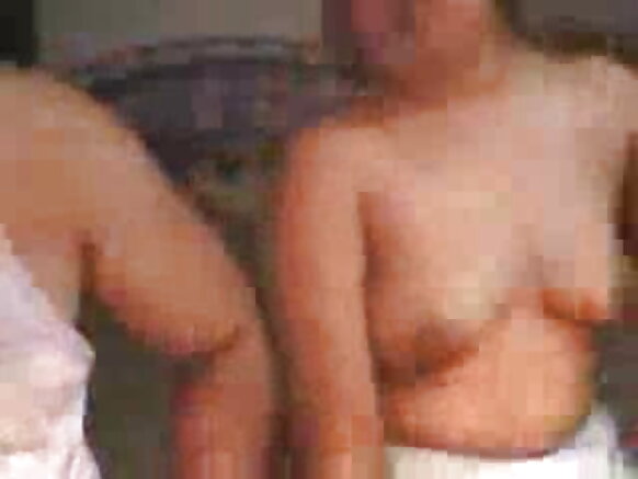 Fim ɗin Fim ɗin Indiya na Ƙasar Ma'aurata a cikin Sexy Couple