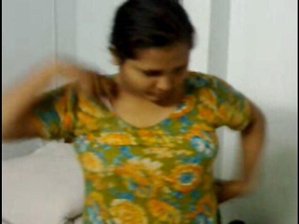 ina son kyakkyawar yarinya mai sexy bayan shawa in desi hausa