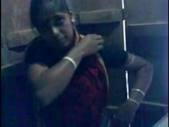 Aunty birni tana nuna nono fim ɗin bidiyo mai ban sha'awa a cikin muestramay