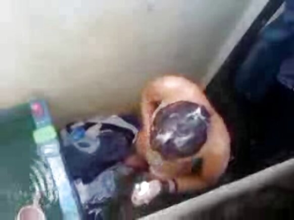 sexy turanci yar baranda hoton hoton waya shawa