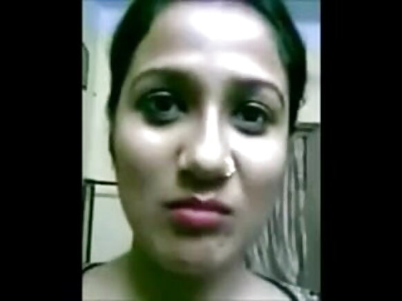 'Yar RUWAN Indiya Ta Cire Tufafi Don Manyan Nonuwa A Gida - Kajal Sexy Movie Homemade