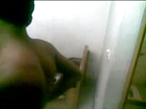 Babban Sexy Film Dev Ass Zafafan Desi Aunty Desi Aunty Wani Saurayi Yayi Wasa Cikin Minti 8