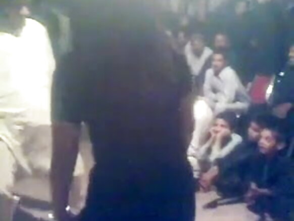 sexy paki sexy movie gujarati mujra with paki pola
