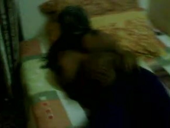 Huge Round Boobs Sexy Hindi Movie HD Video Aunty Collaboration Mallu Aunty Part 2