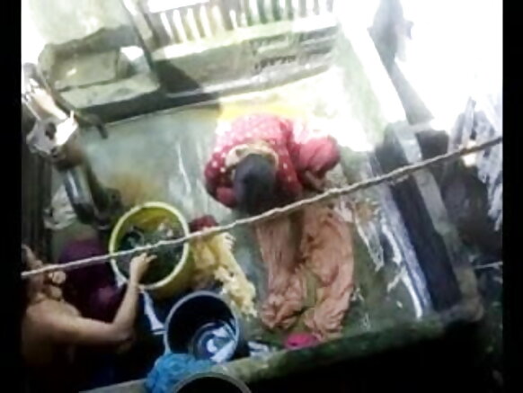 'yan matan bangla desi suna wanka a cikin birnin dhaka hq sexy hindi khan my desi kholo (5)