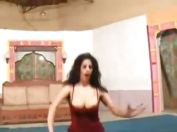Fada mani mai ban sha'awa, ku nuna min fim mai ban sha'awa a cikin Hindi, eunuchs na Pakistan. za ku iya banbanta