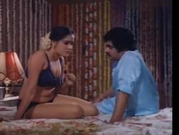 Fim ɗin bidiyo da aka fi kallon Jayarekha ya nuna cikakken fim ɗin sexy