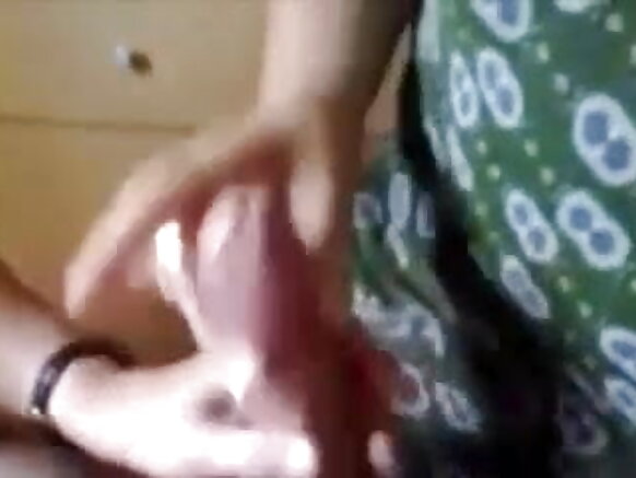 Matar gidan Delhi tana ba wa surukinta mai kyau bp ki fim din sexy