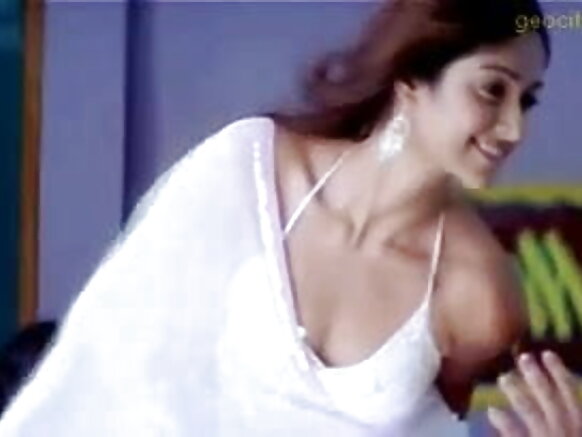 Ileana sexy actress hausa full hd video a matsayin malama