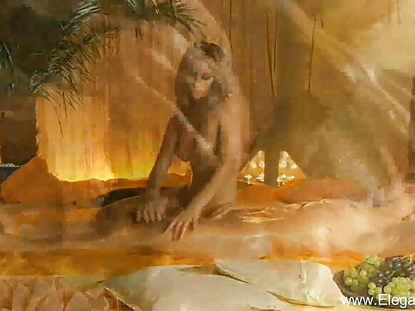 Tarin Hoton Batsa na Bollywood Sexy Massage Desi