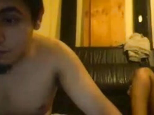 Yarinyar Indiyawan Kudu mai kyaun jaki ta hau kyakyawar ass blue dillalin fim din creampie