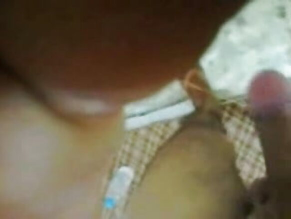 Bidiyon ƙazanta na karuwa desi wanda abokin aikinta ya tace da ƙazantaccen video na audio