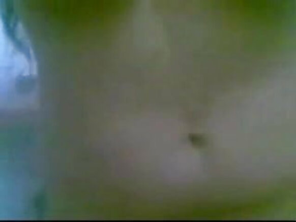Real grande milf tare da manyan nonuwa don kallon fim ɗin sexy