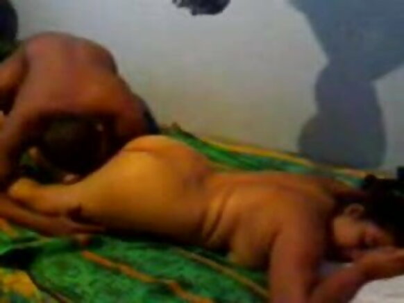 Chaudhary Tetona Mallu Aunty Samun Manyan nonuwa Ayyukan Wasa Na Farko