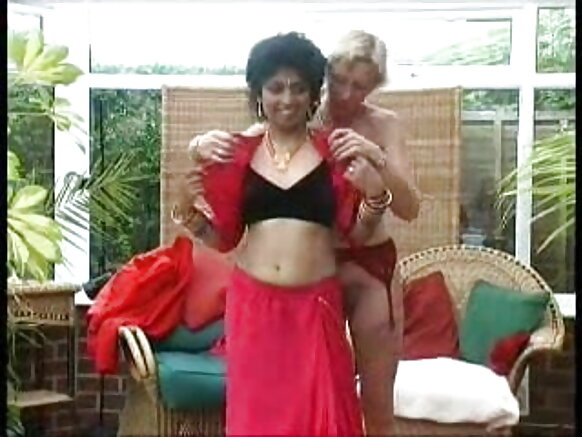 holi aur holi novio hindi pamindra sexy movie