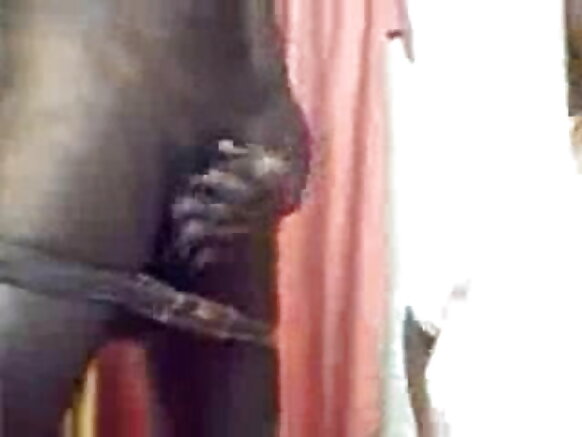 Ma'auratan Indiya a cikin cam kajal ki sexy film cam