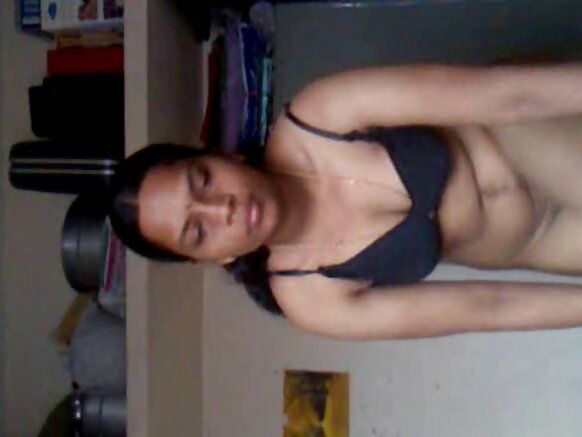 Zafafan hotunan hoton sexy mai nuna yarinya indiya