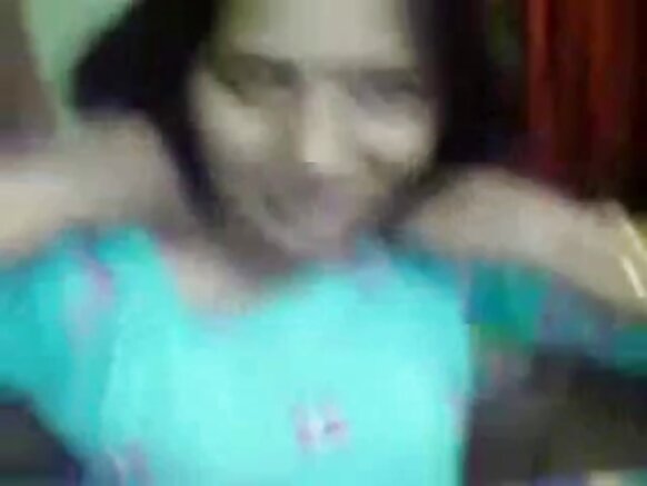 Karon farko da abokinsa ya yi lalata da garin bhabhi a cikin bidiyon fina-finan hindi mai ban sha'awa