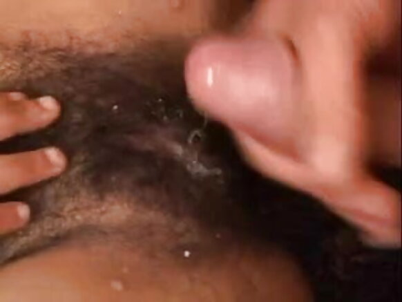Karuwa mai arha indiya ta ɗauki ɗiki mai sexy farar fim ɗin indiya a turanci