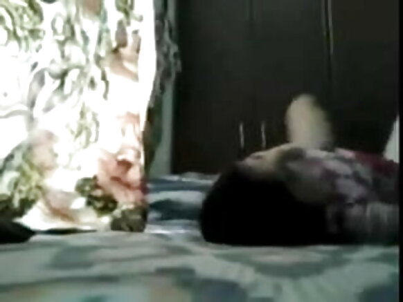 Bidiyon fim mai ban sha'awa 'yan mata biyu pre-games bf girl shared by bf kama