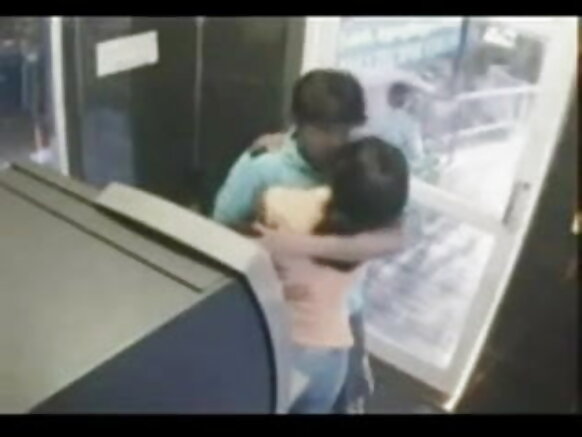 Cibiyar Hoto ATM Madrasi Sexy ta Indiya ATM atomatik