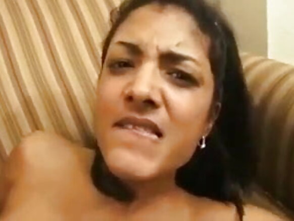 Yarinyar Indiya ta yi lalata da baƙar fata turanci fontanero fim ɗin sexy black fontanero