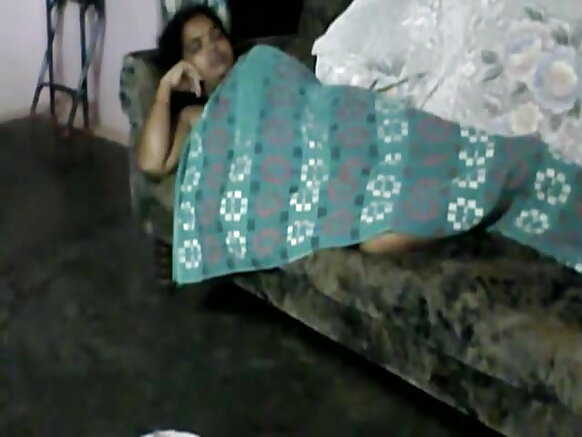 sunny leone film mai ban sha'awa tare da masoyin aunty da aunty