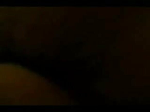 desi hindi film sexy aunty kavita mamja in my room in desi hotel