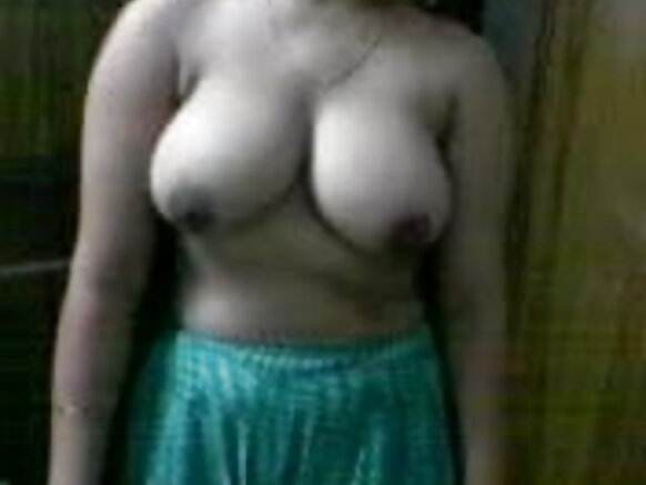 bhabhi hindi matashin nono mai cin gindin fim mai ban sha'awa