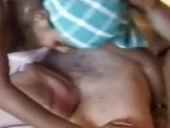Fim ɗin bidiyo mai zafi na sexy Indiyawa sun rungumi pola
