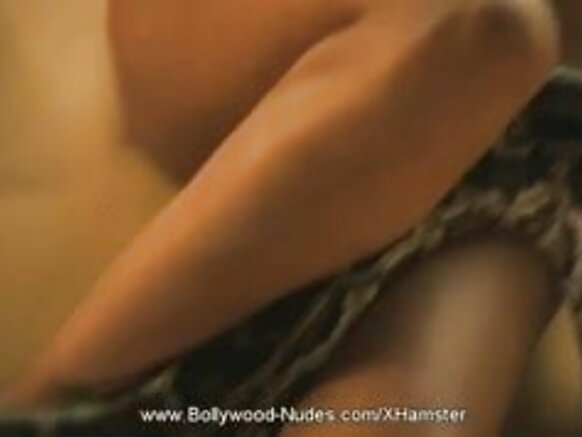 Nuna rawar loco tsirara fim ɗin sexy na ƙarshe a cikin hindi