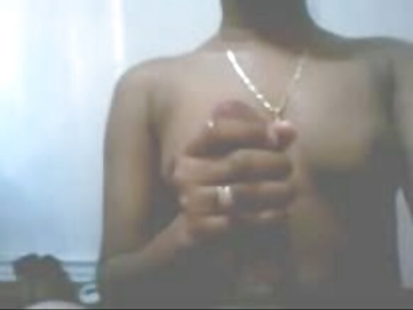 Budurwa Desi tana bawa malama desi hausa film sexy