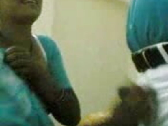 desi aunty hindi film mai sexy in hindi tare da abokai desi