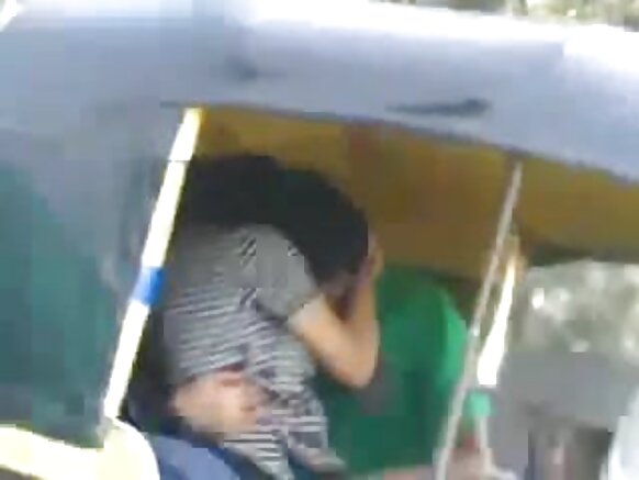 Desi auto rickshaw kiss sexy hindi movie hd