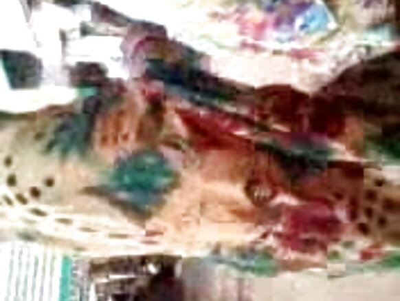 hausa tamil photo sexy video marwari aunty tana nuna nononta a cikin bas